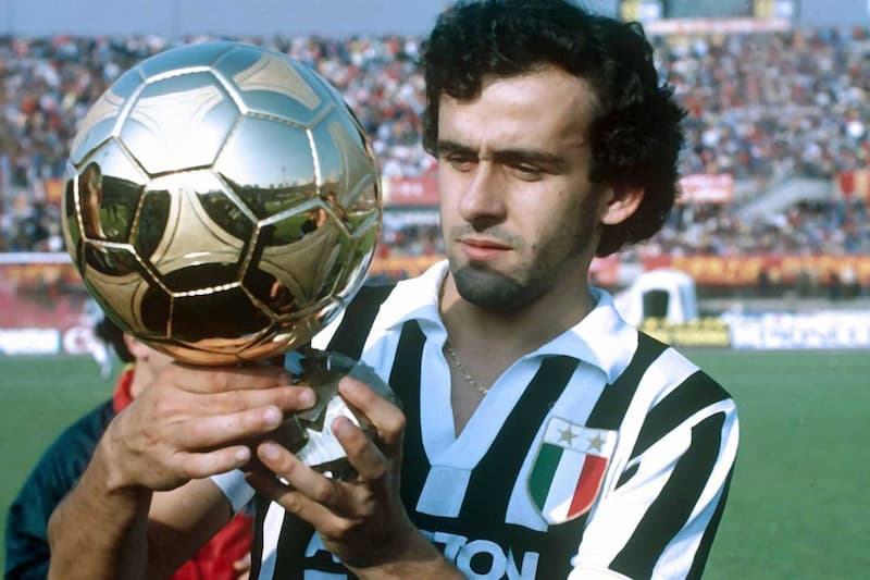 Pemenang Ballon d'Or tahun ini Michel Platini – 3 kali
