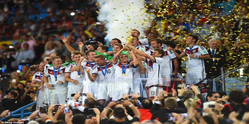 Jerman – Kekuatan Kolektif "Die Mannschaft"