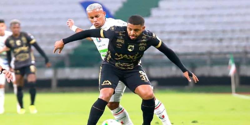 Analisis Persentase Prediksi Skor Llaneros vs Once Caldas
