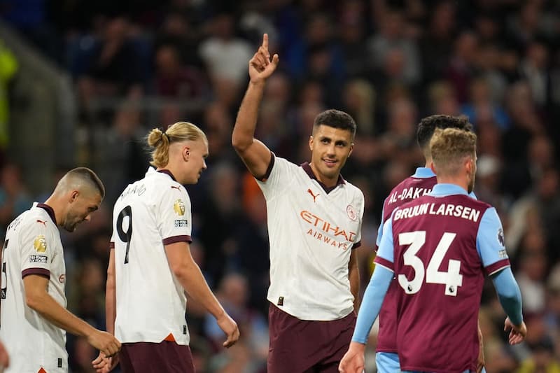 Burnley vs Man City STATISTIK PERFORMA DAN HEAD-TO-HEAD