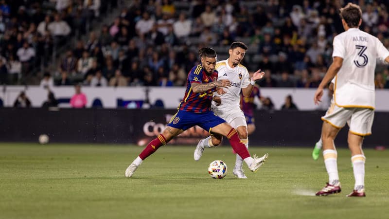 LA Galaxy vs Real Salt Lake Analisis Odds dan Prediksi Taruhan LA Galaxy vs Real Salt Lake