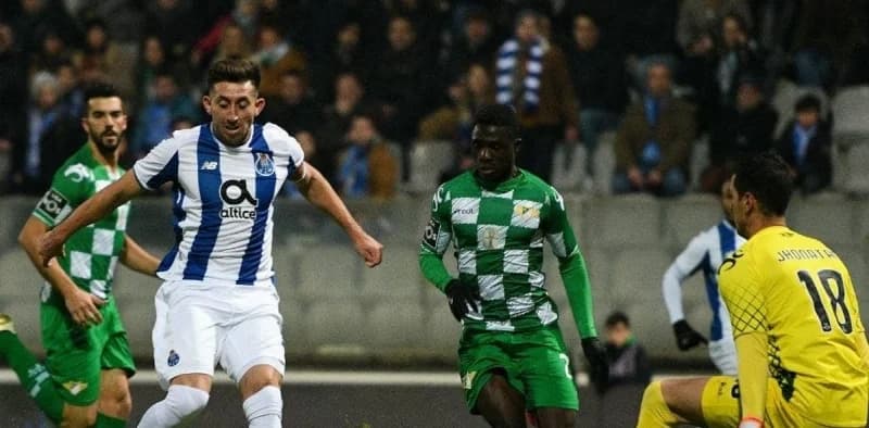 Moreirense vs Estoril Prediksi over/under Moreirense vs Estoril