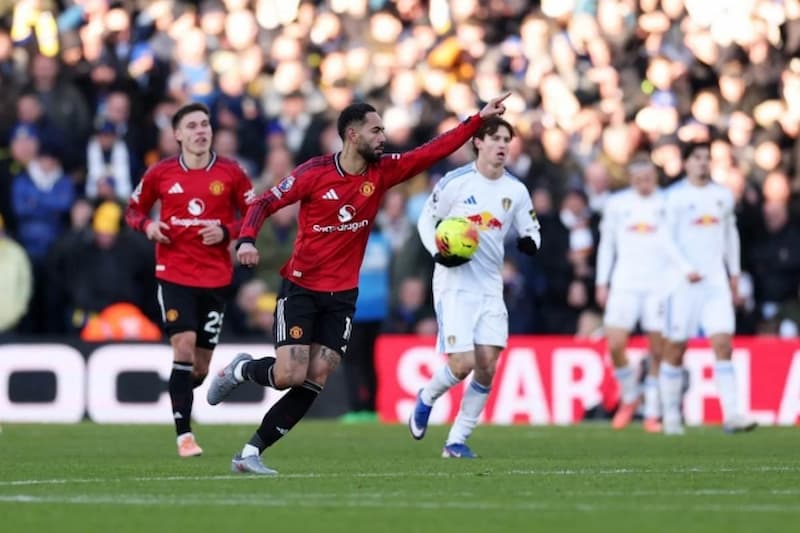 ANALISIS ODDS DAN PREDIKSI TARUHAN MU vs Leeds