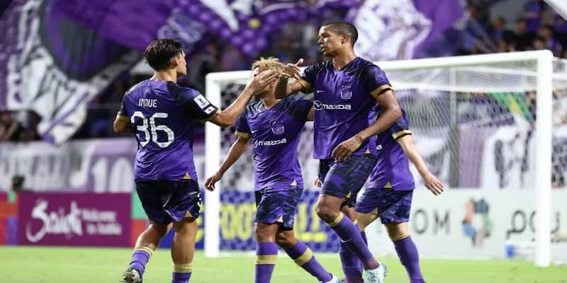 Analisis Gol: Prediksi Over/Under (Tinggi/Rendah)