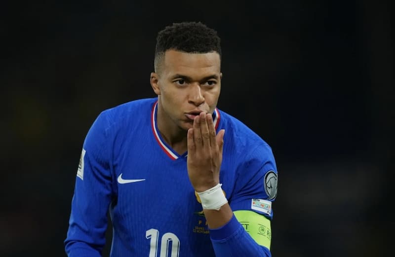 Kylian Mbappé (Prancis)